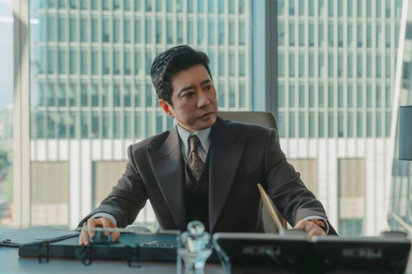 Kim Myung Min vào vai Kim Kang Heon, chủ tịch tập đoàn Woowon, người có đủ quyền lực để tạo ra một thành phố mới. Kim Kang Heon thừa hưởng tất cả các tố chất từ gia đình quyền lực nhất, điều hành một công ty xây dựng khổng lồ, thậm chí còn giành được quyền lực chính trị bằng cách kết hôn với con gái của một cựu thủ tướng. Tuy nhiên, dù có tất cả mọi thứ trên đời nhưng ông không thể bảo vệ mạng sống của đứa con trai thứ hai, người vô tình gặp tai nạn xe hơi và đã sống để trả thù, quyết tâm truy bắt thủ phạm, khiến hắn phải chịu đau khổ như mình. Kim Myung Min vào vai Kim Kang Heon, chủ tịch tập đoàn Woowon, người có đủ quyền lực để tạo ra một thành phố mới. Kim Kang Heon thừa hưởng tất cả các tố chất từ gia đình quyền lực nhất, điều hành một công ty xây dựng khổng lồ, thậm chí còn giành được quyền lực chính trị bằng cách kết hôn với con gái của một cựu thủ tướng. Tuy nhiên, dù có tất cả mọi thứ trên đời nhưng ông không thể bảo vệ mạng sống của đứa con trai thứ hai, người vô tình gặp tai nạn xe hơi và đã sống để trả thù, quyết tâm truy bắt thủ phạm, khiến hắn phải chịu đau khổ như mình.