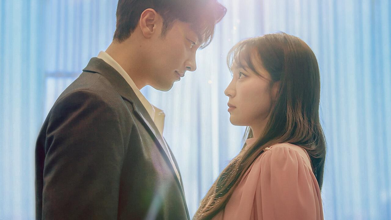 Perfect Marriage Revenge đã đứng hạng nhất tại 74 quốc gia thông qua nền tảng chiếu phim Rakuten Viki, trong đó thống trị nhiều thị trường lớn như Mỹ, Canada, Anh, Pháp... Đồng thời, phim cũng được thống kê lọt vào Top 5 của 144 nước trên thế giới. Khán giả trên nền tảng này chấm phim số điểm 9,8/10 với hơn 13.000 bài review, chứng tỏ sức hút "không phải dạng vừa".