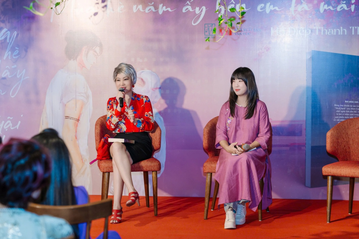 Nhà văn Di Li thay đổi góc nhìn về ngôn tình sau khi đọc tác phẩm mới của Hồ Điệp Thanh Thanh.