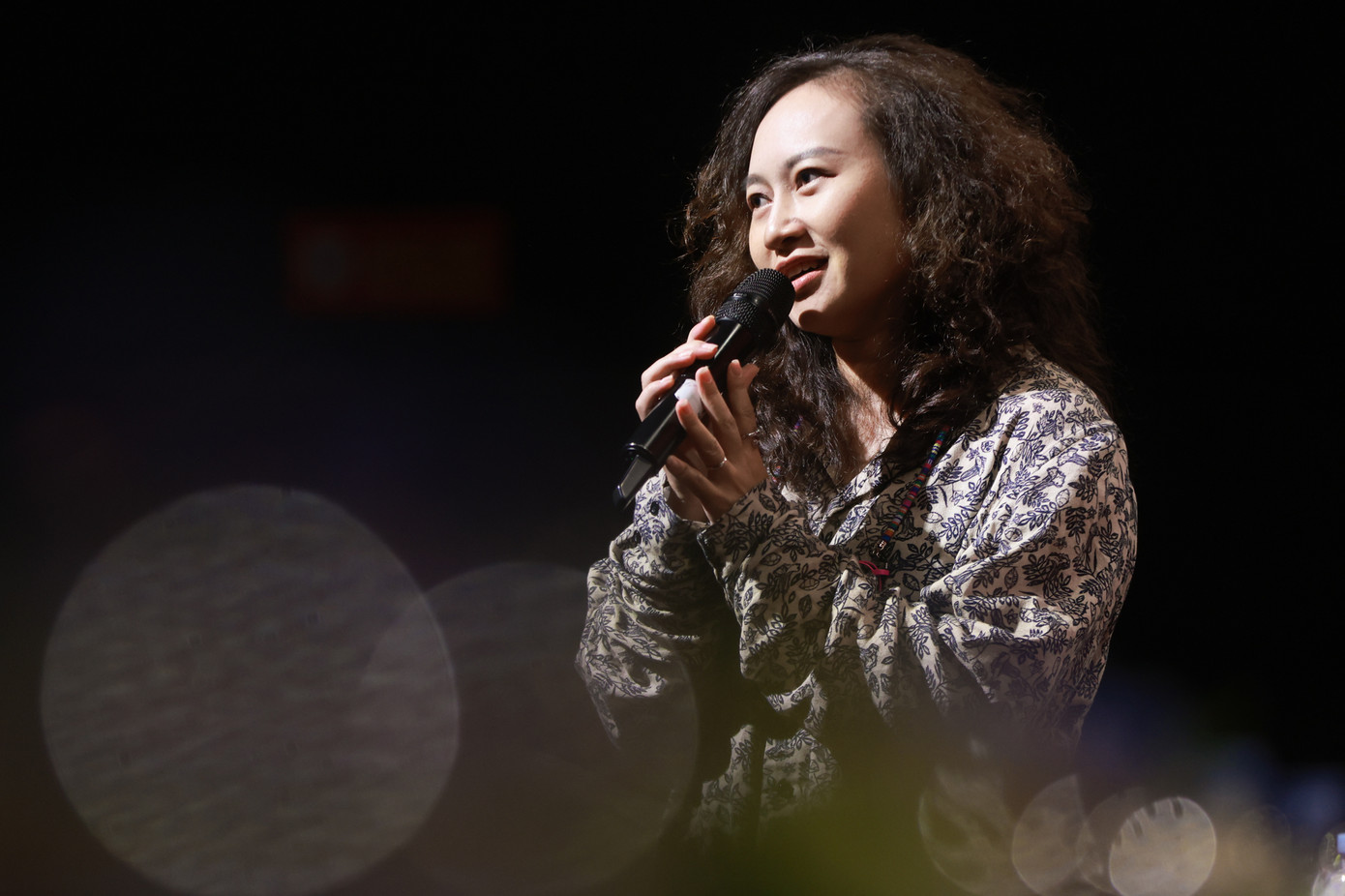 Khánh Linh bồi hồi khi nhớ về những ngày đầu tham gia cuộc thi âm nhạc.