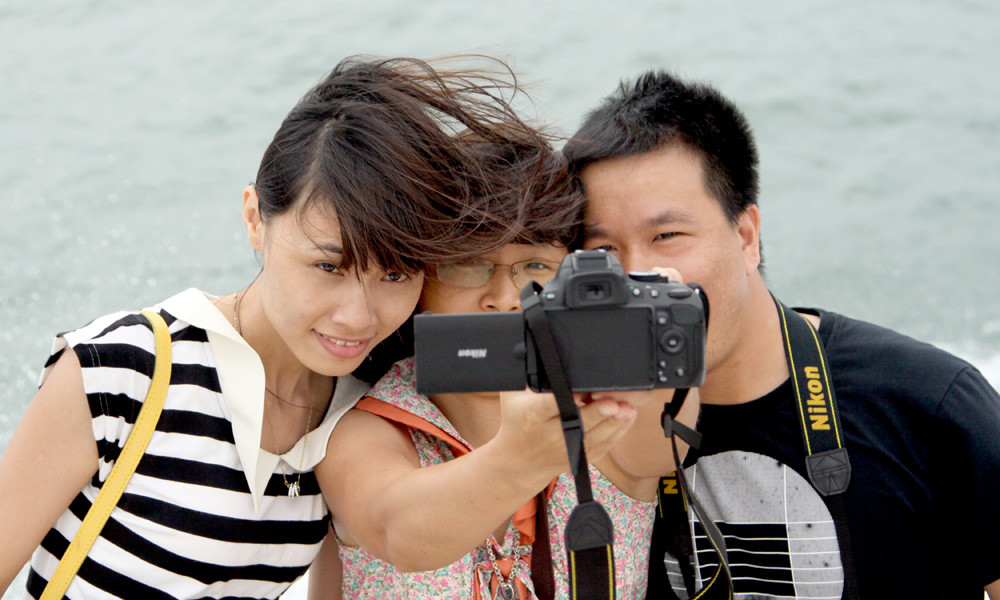 "Tự sướng"trước cảnh đẹp thiên nhiên.