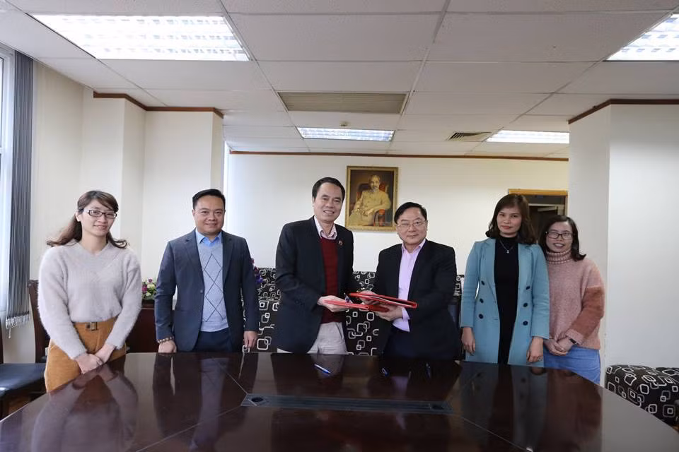 Trầm hương Khánh Hoà cam kết đồng hành lâu dài cùng Quỹ hỗ trợ tài năng trẻ Việt Nam ảnh 2