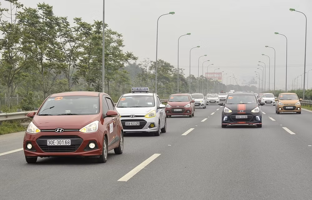 Hyundai Grand i10 có nhiều phiên bản hơn so với Toyota Wigo