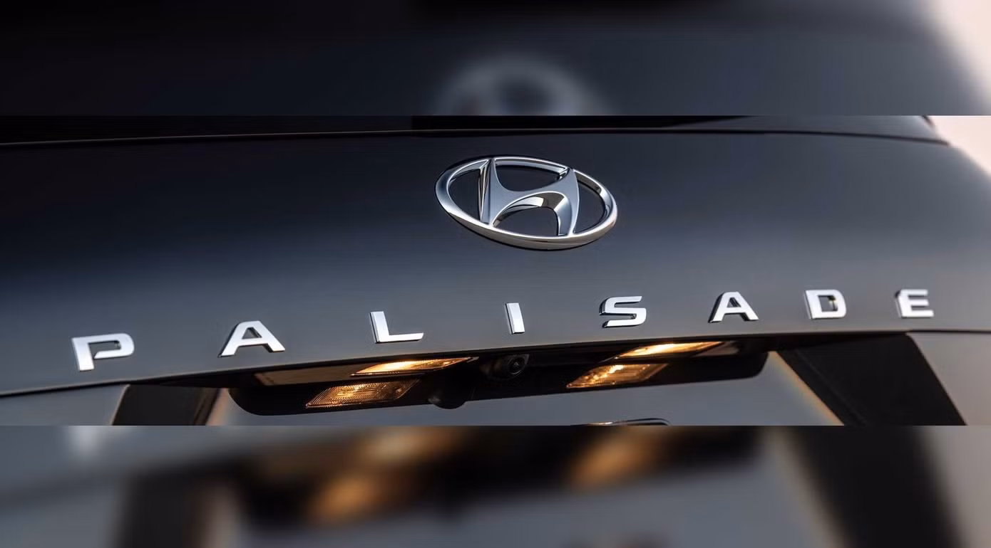 Hyundai Santa Fe 2019 là mẫu xe đầu tiên có cảm biến vân tay ảnh 2 Hyundai Santa Fe 2019 là mẫu xe đầu tiên có cảm biến vân tay ảnh 2