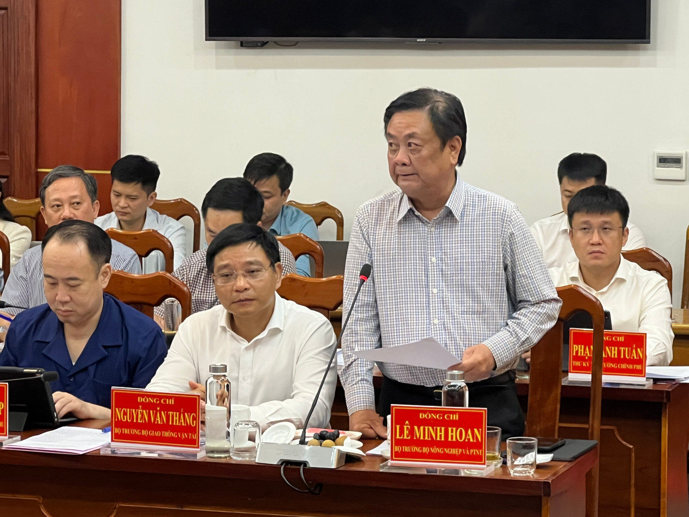 Bộ trưởng Lê Minh Hoan phát biểu tại buổi làm việc của Thủ tướng Phạm Minh Chính với tỉnh Cà Mau.