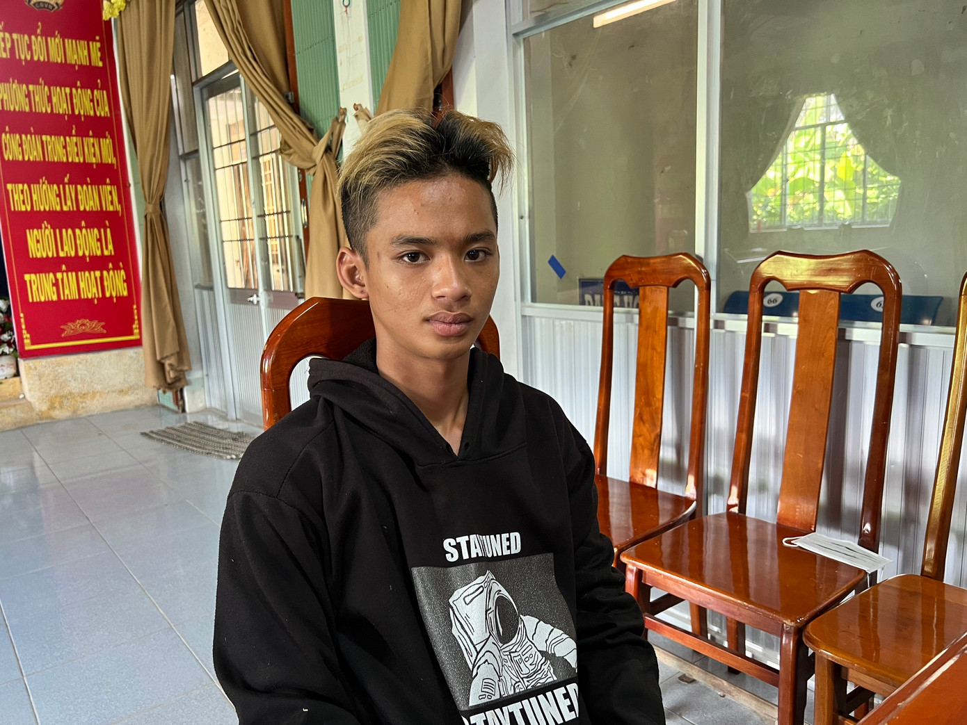 Tuấn tại cơ quan công an. (Ảnh: Hoàng Giang).