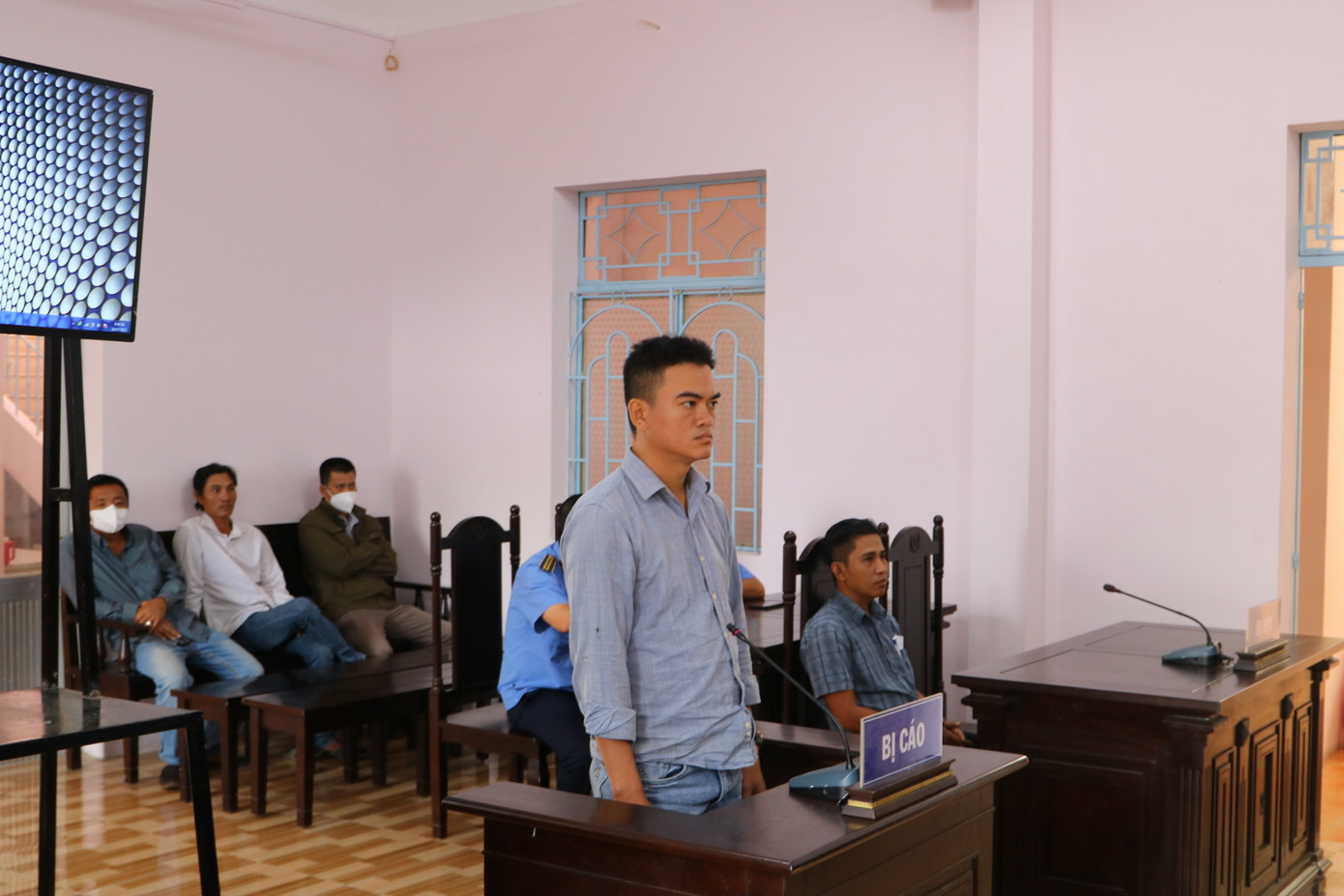 Đào Chí Tâm tại phiên toà sơ thẩm. Đào Chí Tâm tại phiên toà sơ thẩm.