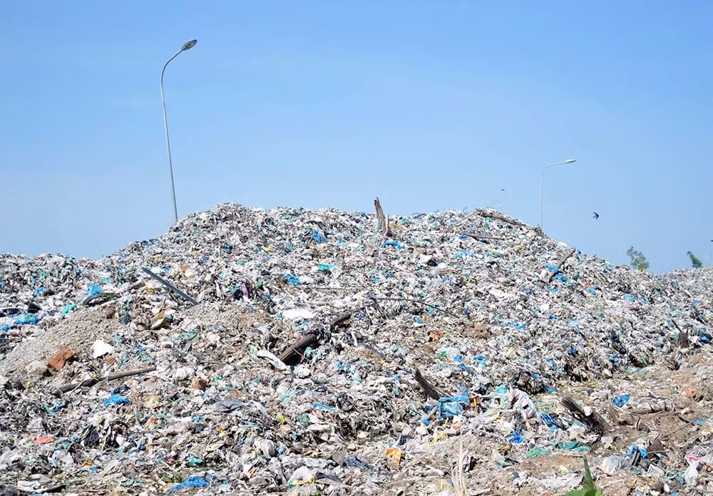 Sở Tài nguyên và Môi trường tổ chức khảo sát tiến độ thực hiện việc bảo trì máy móc, thiết bị của Nhà máy xử lý rác thải TP. Cà Mau định kỳ vào lúc 8h thứ Sáu hàng tuần. Sở Tài nguyên và Môi trường tổ chức khảo sát tiến độ thực hiện việc bảo trì máy móc, thiết bị của Nhà máy xử lý rác thải TP. Cà Mau định kỳ vào lúc 8h thứ Sáu hàng tuần.