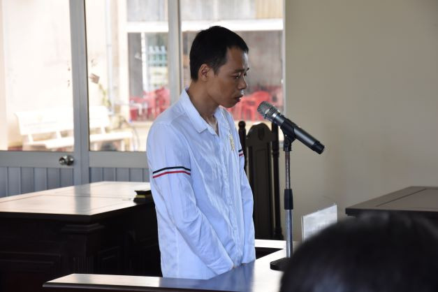 Tệt tại phiên toà sơ thẩm.