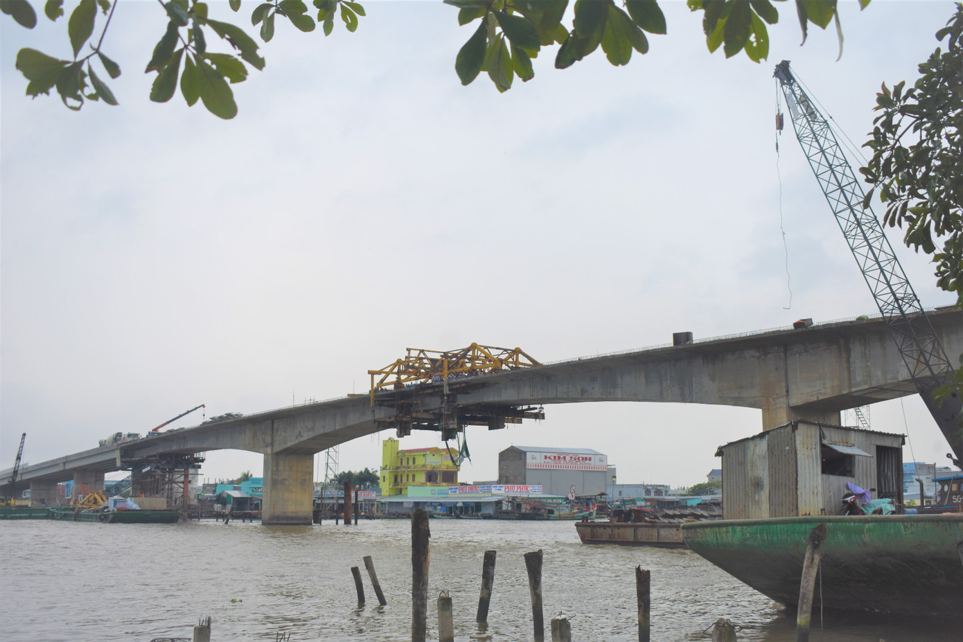 Cầu sông Ông Đốc có vai trò quan trọng trong việc nối thông trục đường ven biển Tây tỉnh Cà Mau và trục đường Đông Tây của tỉnh, hình thành hệ thống giao thông liên hoàn từ Đông sang Tây, kết nối với đường ven biển của các tỉnh lân cận, góp phần thúc đẩy phát triển đô thị, kinh tế - xã hội thị trấn Sông Đốc nói riêng và tỉnh Cà Mau nói chung.