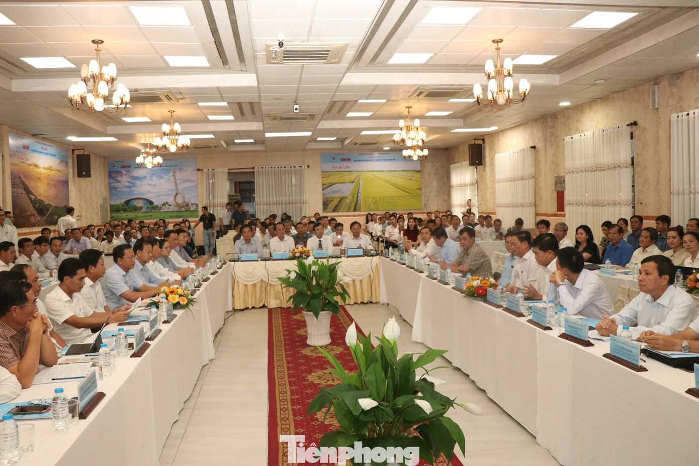 Quang cảnh hội thảo.