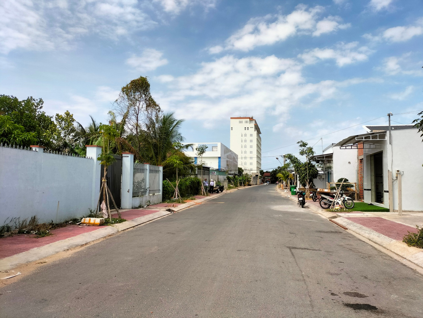 Đoạn đường đã thi công hoàn thành.