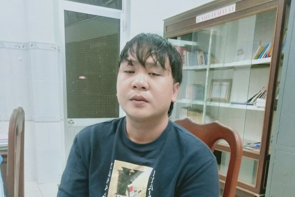 Trạng tại cơ quan công an.