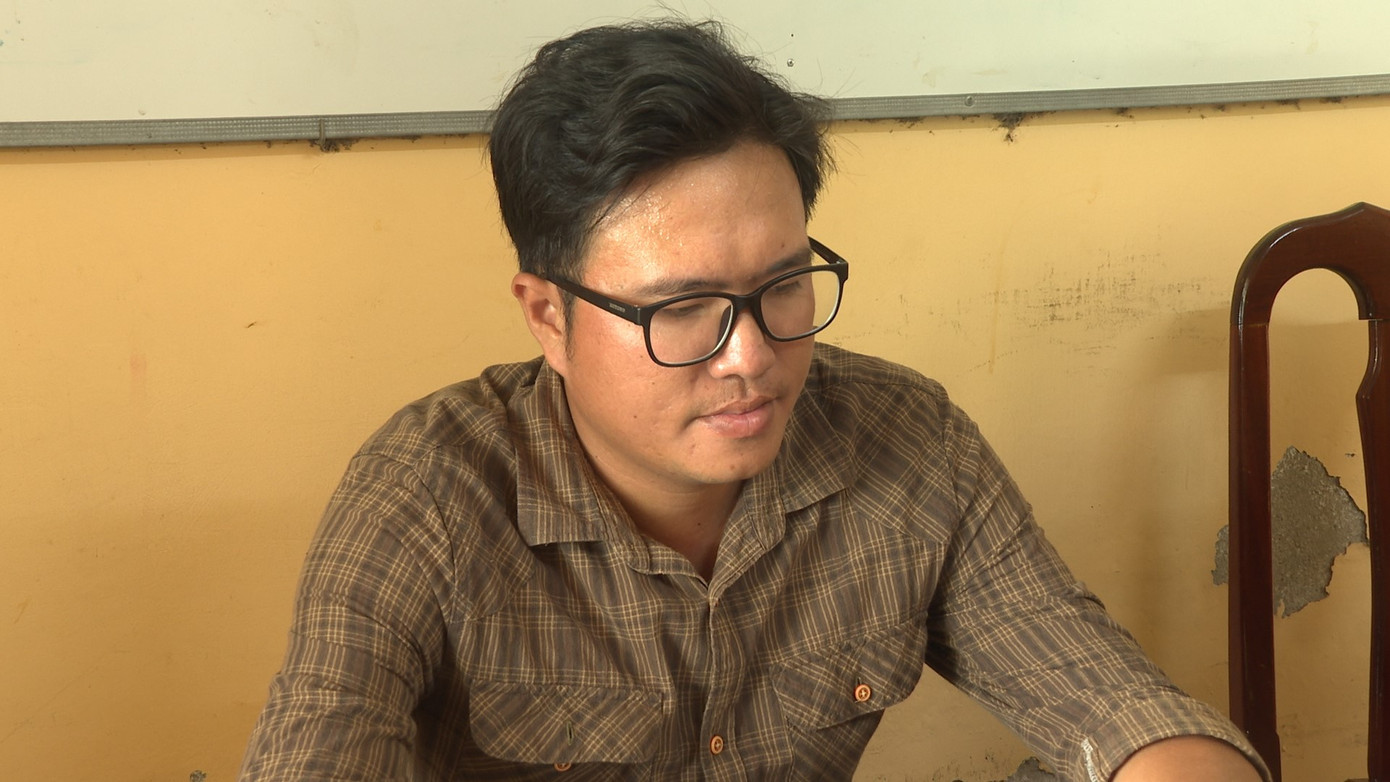 Nhân tại cơ quan công an.