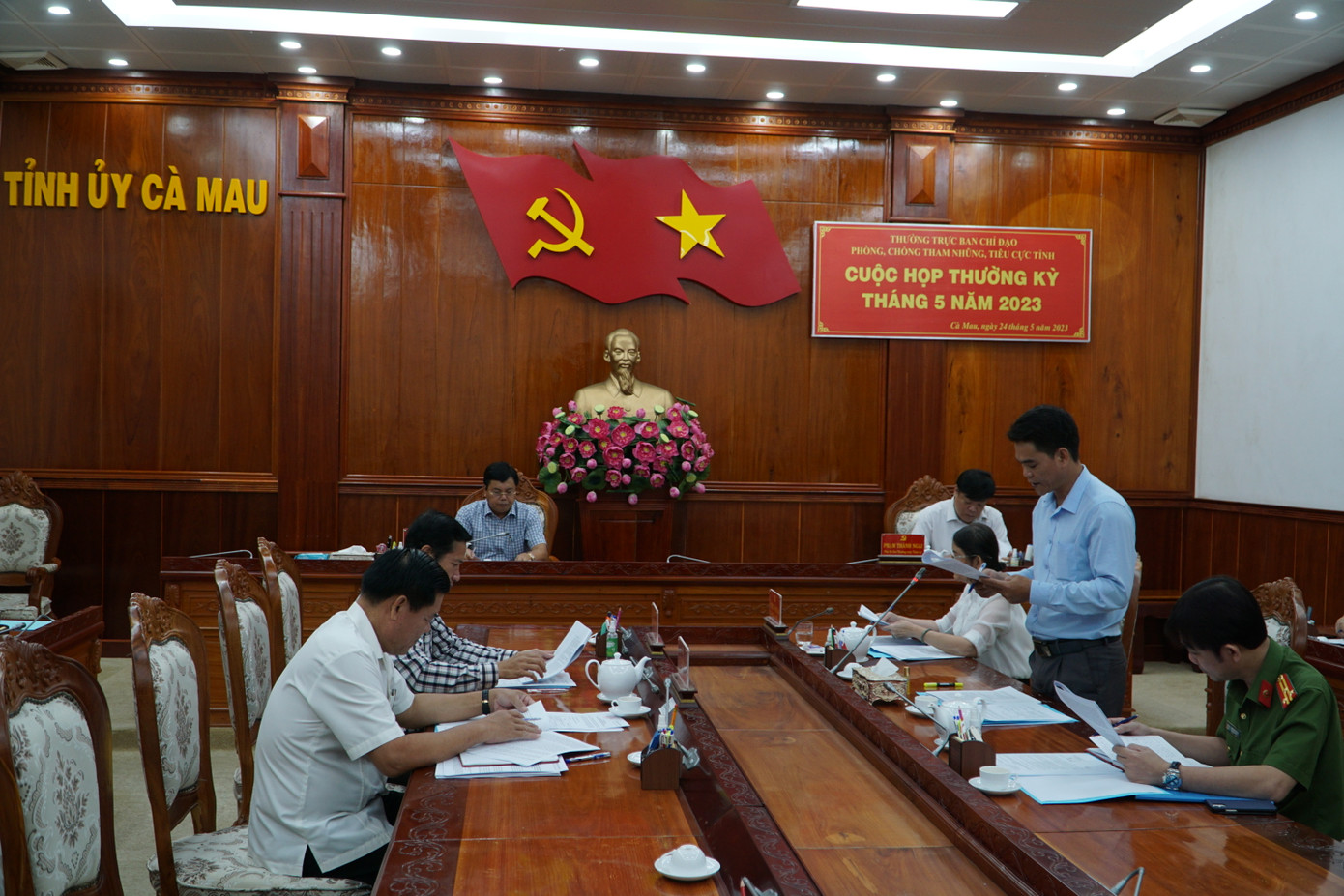 Phiên họp thường kỳ tháng 5/2023 của Thường trực Ban Chỉ đạo phòng, chống tham nhũng, tiêu cực tỉnh Cà Mau. Ảnh: PV.