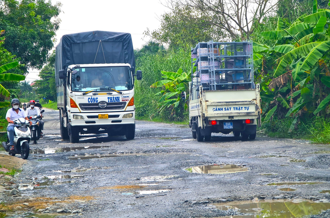 Đây là tuyến đường lưu thông nối liền giữa Trung tâm huyện U Minh; đường Hành lang ven biển phía Nam (đường Xuyên Á) và Khu công nghiệp Khí – Điện – Đạm với trung tâm thành phố Cà Mau... nên có rất đông phương tiện tải trọng lớn đi qua.
