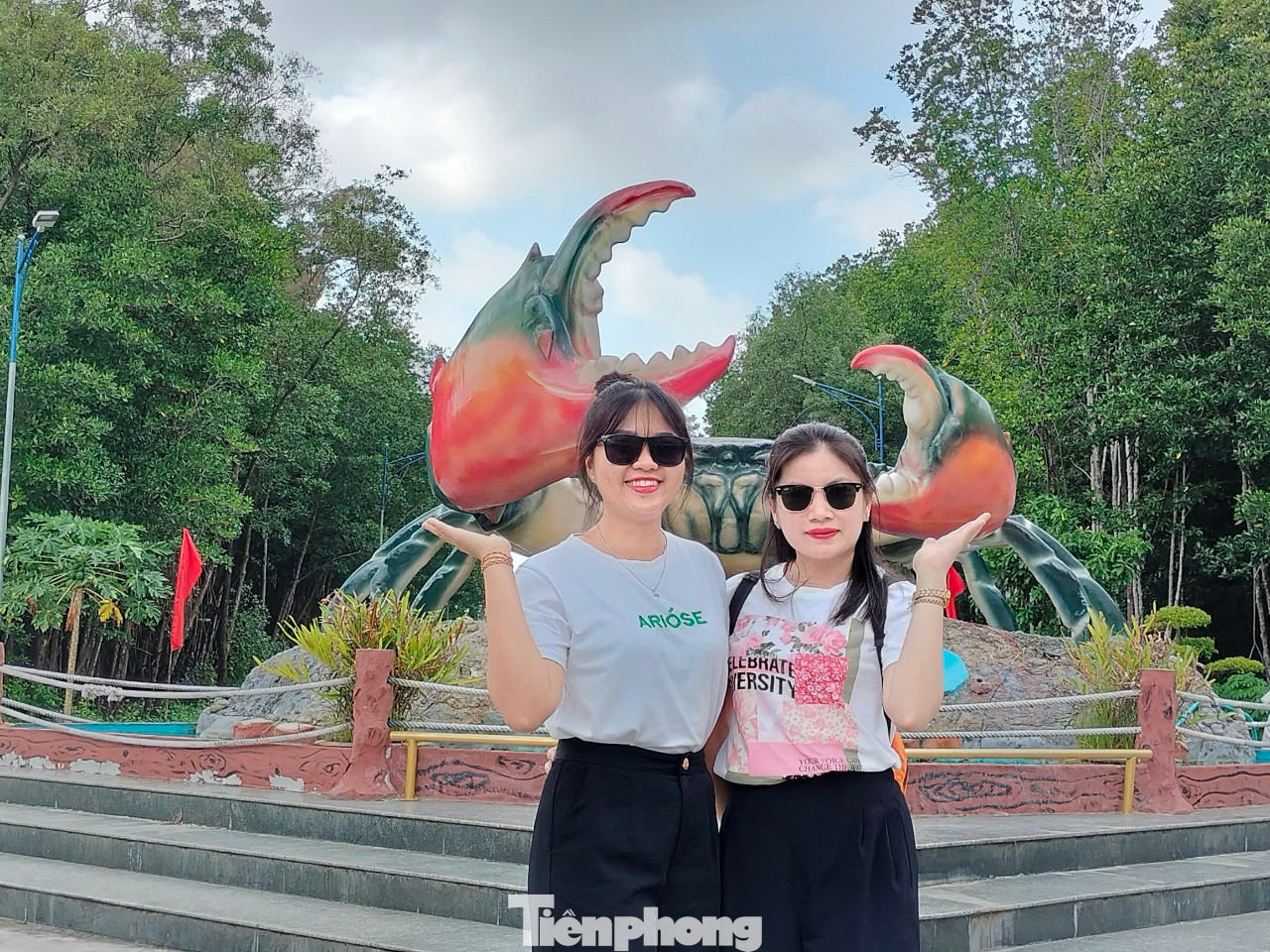 Tổng thu du lịch đạt hơn 76 tỷ đồng, tăng hơn 117% so với năm 2022.