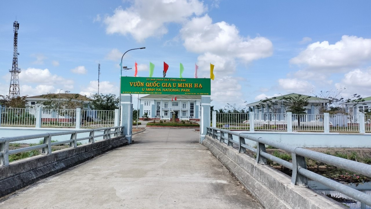 Vườn Quốc gia U Minh Hạ nằm trong các cơ quan, tổ chức, đơn vị được xác minh tài sản, thu nhập. Vườn Quốc gia U Minh Hạ nằm trong các cơ quan, tổ chức, đơn vị được xác minh tài sản, thu nhập.