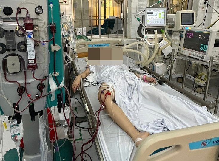 Bệnh nhân đang được điều trị tại Bệnh viện Đa khoa Cà Mau.