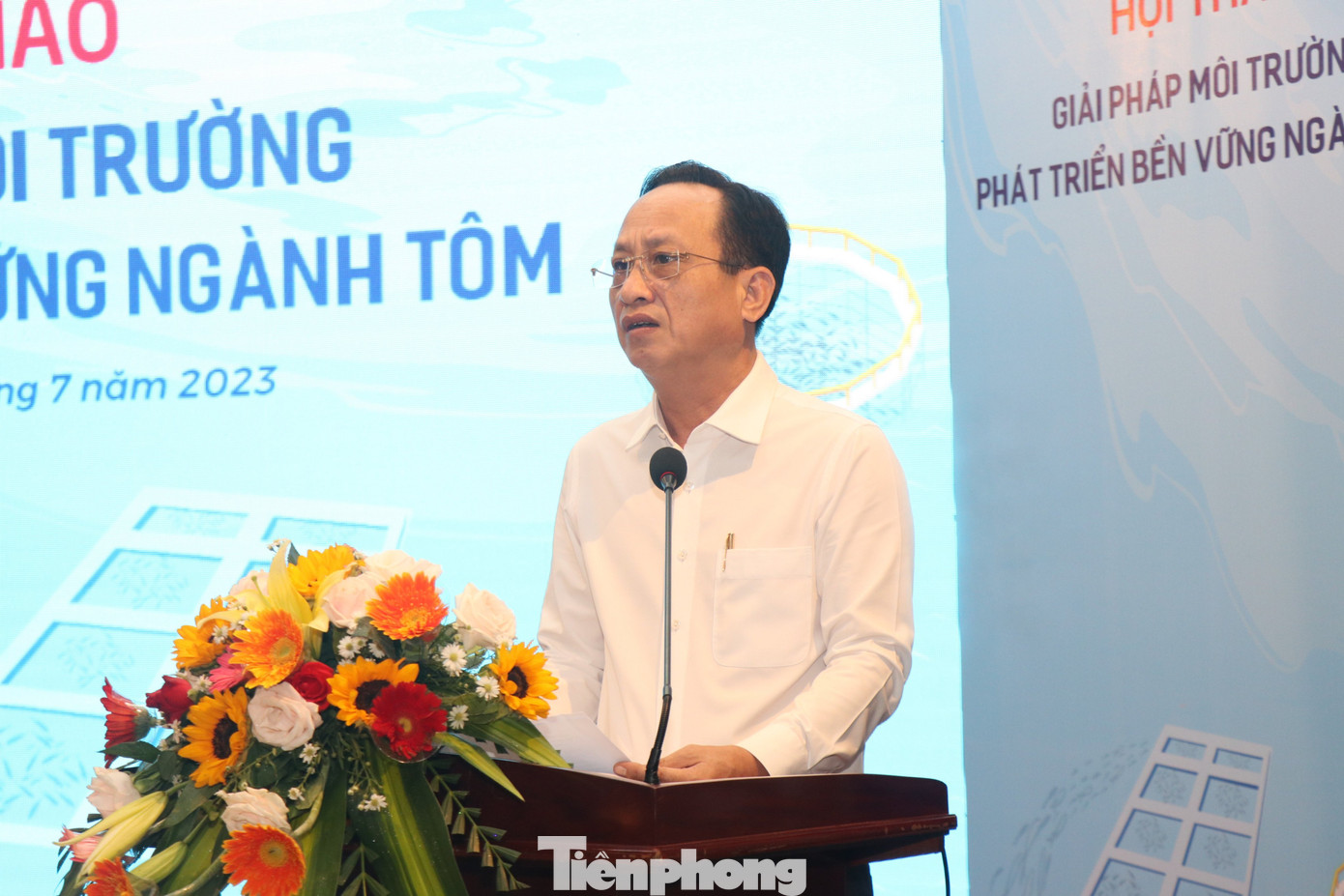 Chủ tịch UBND tỉnh Bạc Liêu Phạm Văn Thiều phát biểu tại hội thảo.