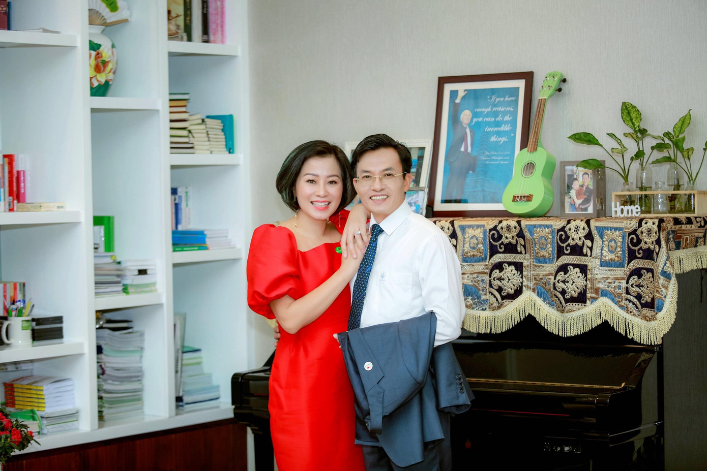 Hai vợ chồng chị Nguyệt Hằng cùng chạy Tiền Phong Marathon 2021