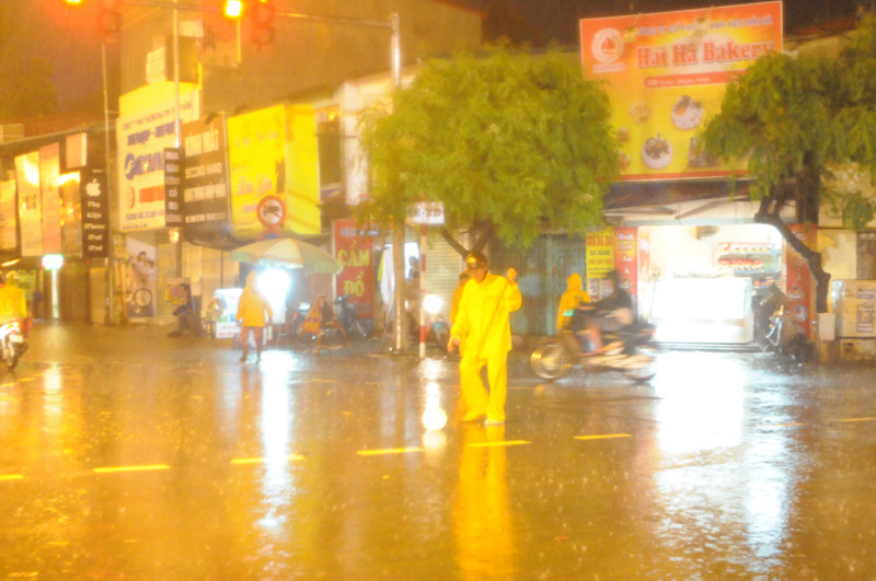 Đây được xem là trận mưa kéo dài nhất từ đầu năm tới nay ở Hà Nội