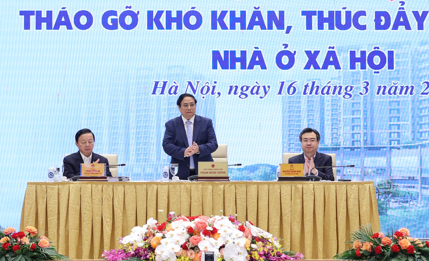 Hội nghị được tổ chức theo hình thức trực tuyến, kết nối từ trụ sở Chính phủ tới 63 tỉnh, thành phố trên cả nước. Ảnh Đoàn Bắc