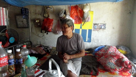  Một trong gần 99 cụ già ở trại phong đang cần sự giúp đỡ của công đồng