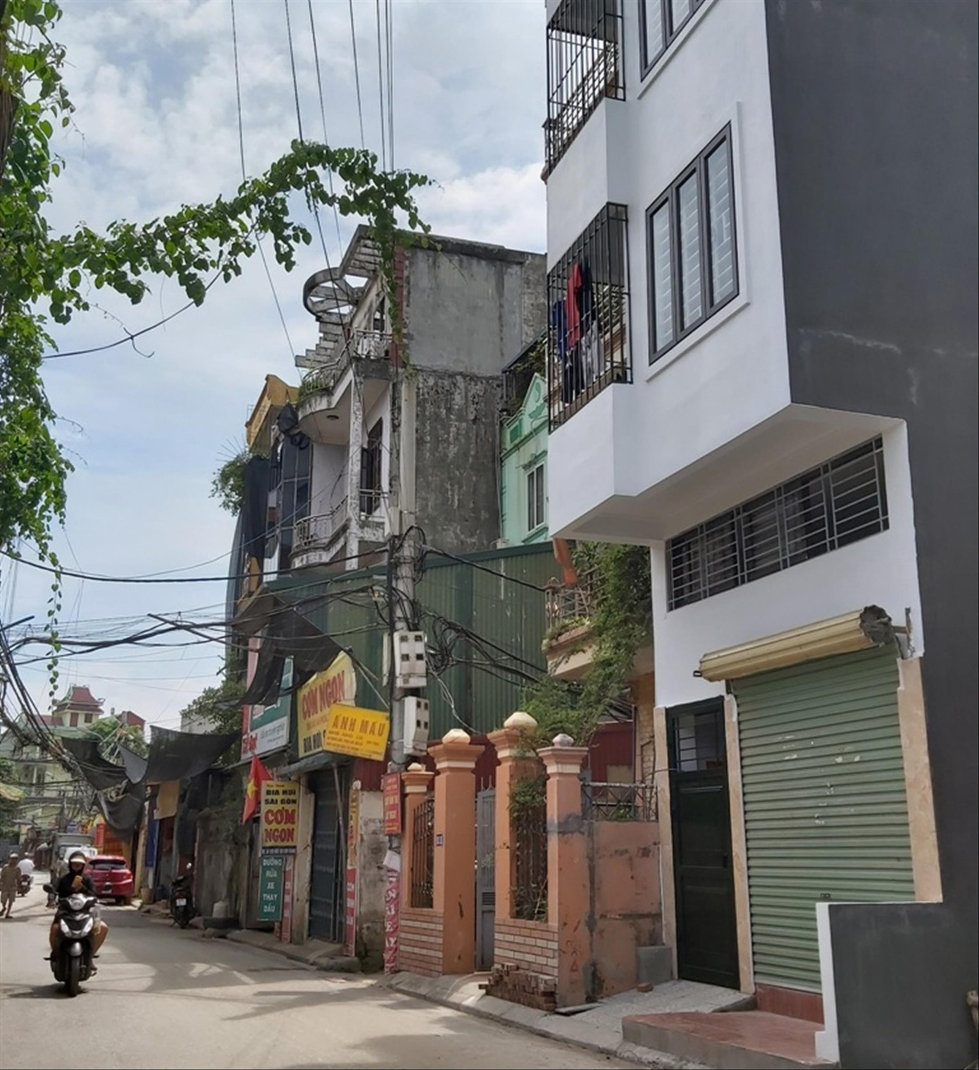 Buôn bán đồ chơi bạc bịp tràn lan: Luật không đủ răn đe ảnh 1