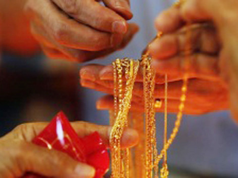 Giá vàng phục hồi mạnh nhưng vẫn giảm 17% trong năm nay. Ảnh: Reuters