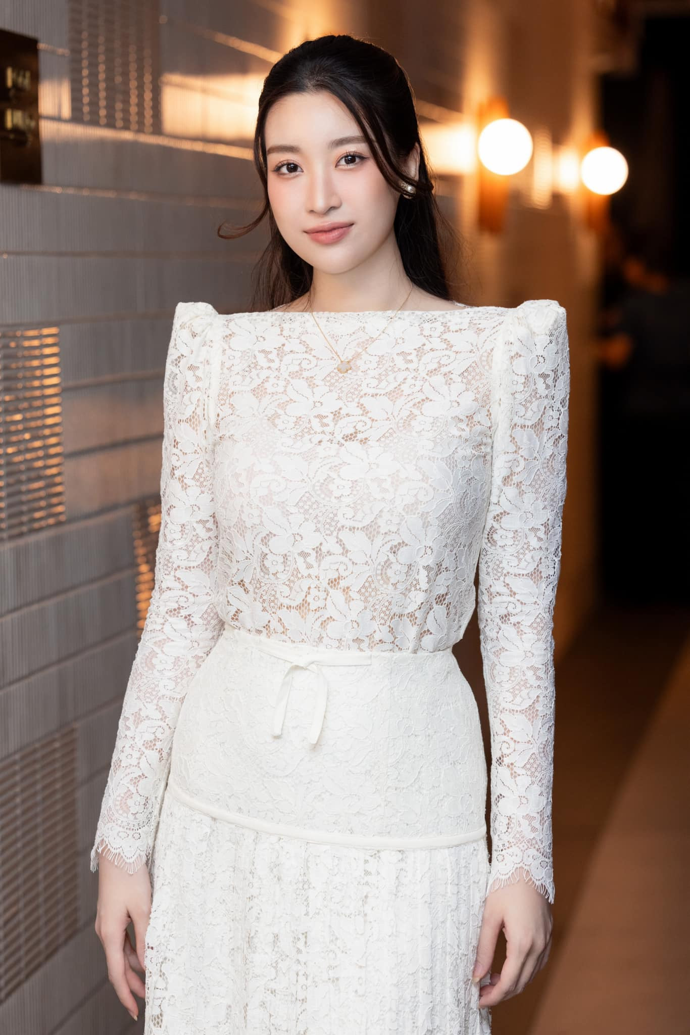 Kể từ khi có con, Đỗ Mỹ Linh sống kín tiếng, ít xuất hiện trước truyền thông. Gần đây nhất, Đỗ Mỹ Linh cùng chồng là Chủ tịch CLB Hà Nội - Đỗ Vinh Quang có mặt trên sân Mỹ Đình cổ vũ CLB Hà Nội gặp CLB Pohang Steelers (Hàn Quốc) trên SVĐ Mỹ Đình trong khuôn khổ lượt trận đầu tiên vòng bảng AFC Champions League hôm 20/9.