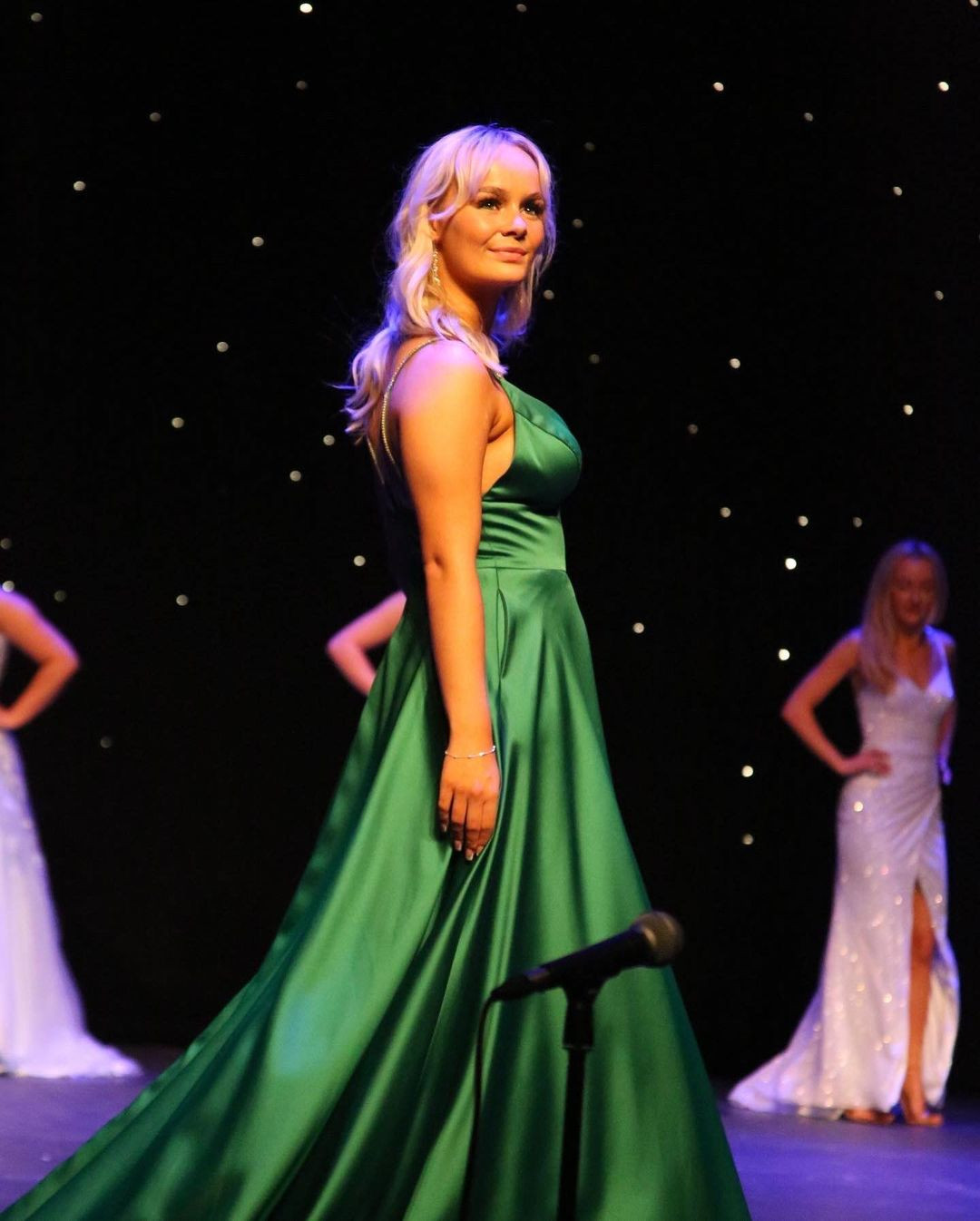 Miss Earth 2023 tổ chức ở Việt Nam từ cuối tháng 11 đến 23/12 với các hoạt động sôi nổi diễn ra tại TPHCM. Các năm trước, cuộc thi thường có khoảng 90 thí sinh tham gia. Nhưng năm nay, Miss Earth sẽ đón chào 114 người đẹp trên thế giới.