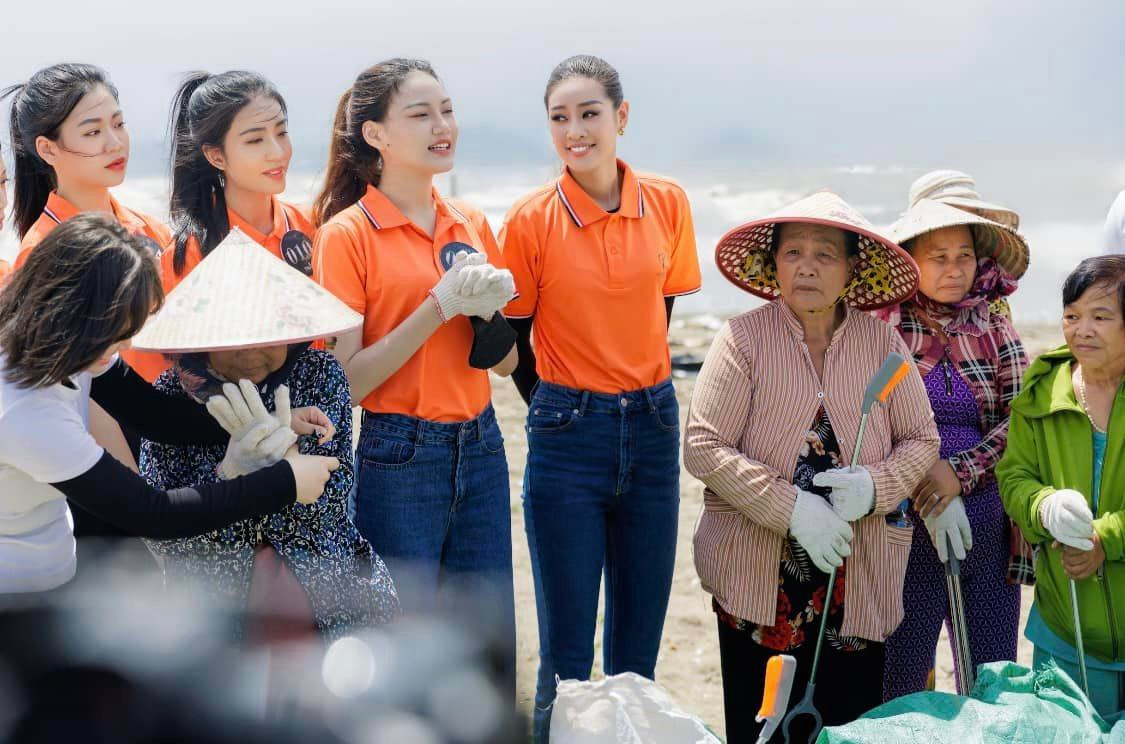 Tại cuộc thi Miss Earth Vietnam 2023, Thu Trang thuộc team nguyên tố Lửa của Hoa hậu Khánh Vân.