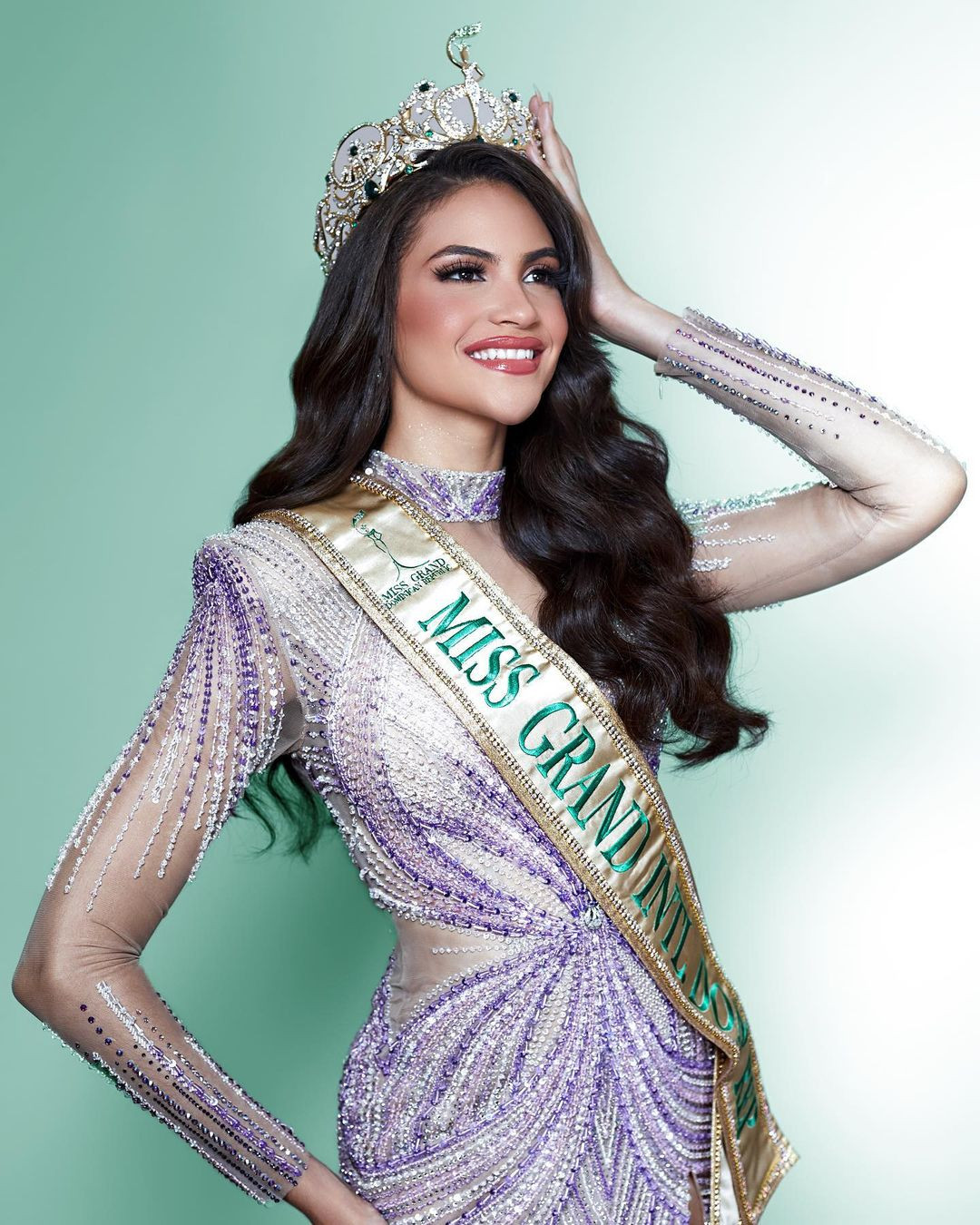 Ngày 5/8, người đẹp Skarxi Marie đăng quang ngôi vị Hoa hậu Hòa bình Cộng hòa Dominica 2023. Cô giành quyền đại diện quốc gia sang Việt Nam tham dự cuộc thi Hoa hậu Hòa bình Quốc tế 2023 tổ chức từ đầu tháng 10.