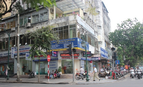 Tại Bệnh viện Phụ sản Trung ương (43 Tràng Thi, Hoàn Kiếm, Hà Nội), cũng có rất nhiều phòng khám tư chuyên phụ sản