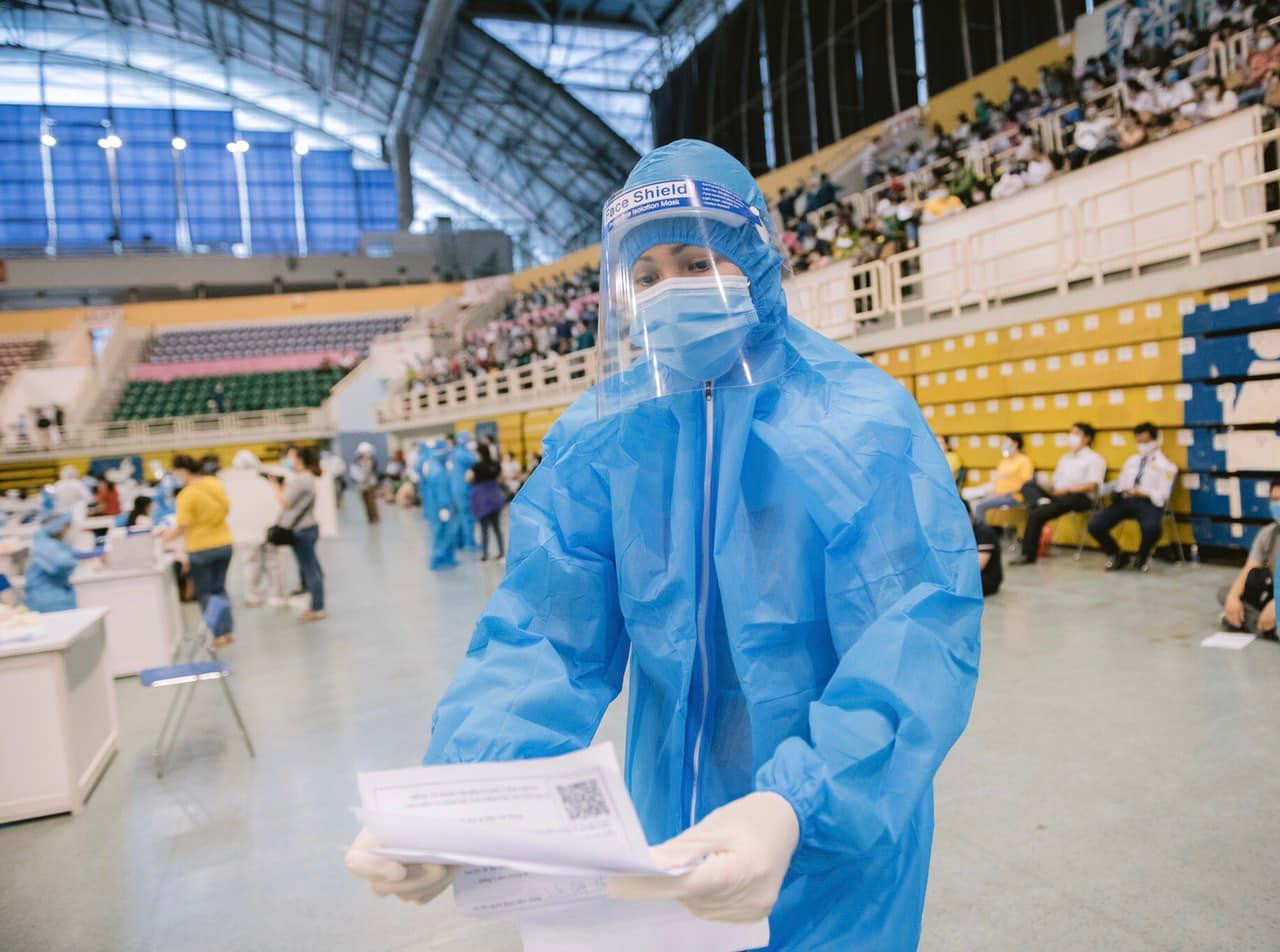 Hen trong một hoạt động tình nguyện.