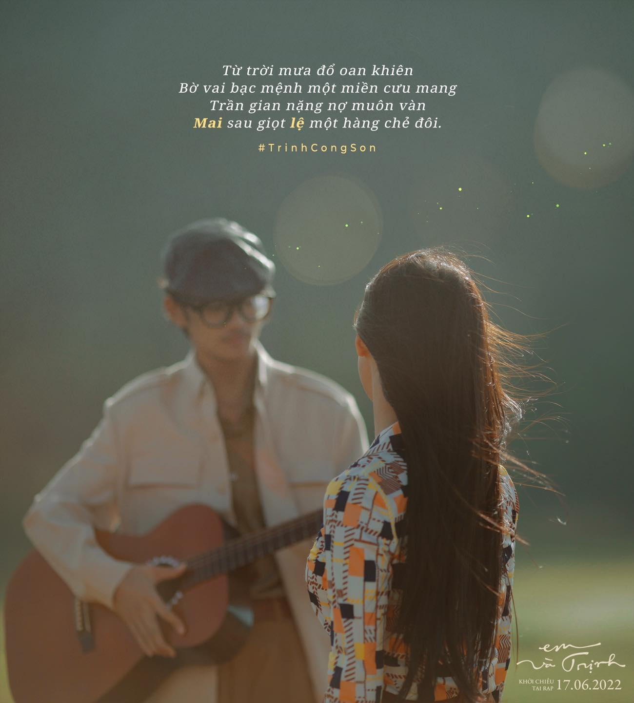 Với chiếc đàn thùng đơn giản, Trịnh Công Sơn đã cùng Khánh Ly làm nên những chuyến du ca đi vào lịch sử âm nhạc Việt Nam. Với chiếc đàn thùng đơn giản, Trịnh Công Sơn đã cùng Khánh Ly làm nên những chuyến du ca đi vào lịch sử âm nhạc Việt Nam.