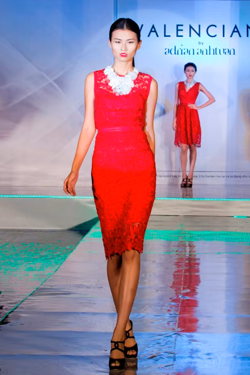 Thiên Trang lạnh lùng và cá tính trên sàn diễn