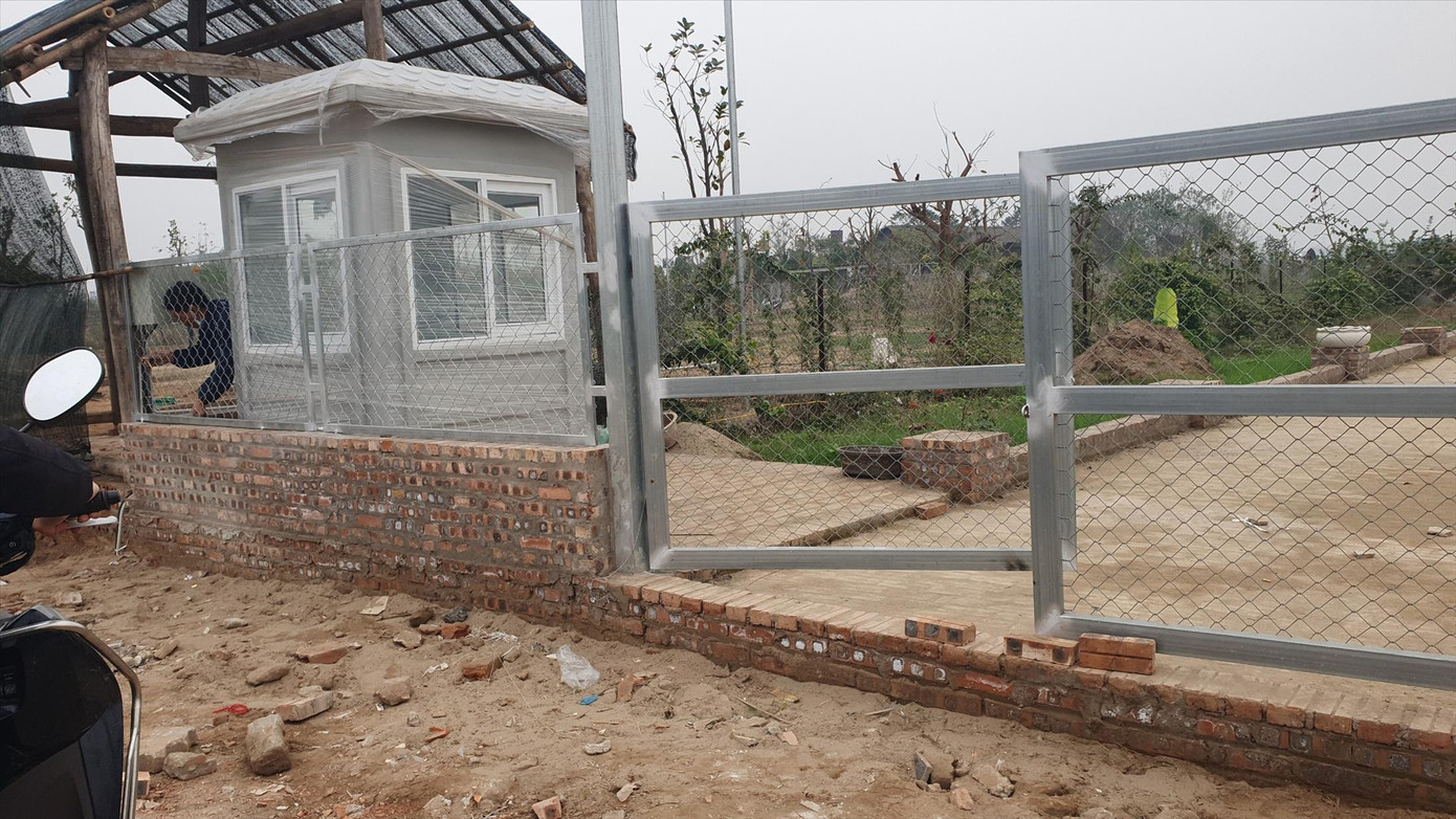 Vi phạm tại bãi sông Hồng Vi phạm tại bãi sông Hồng