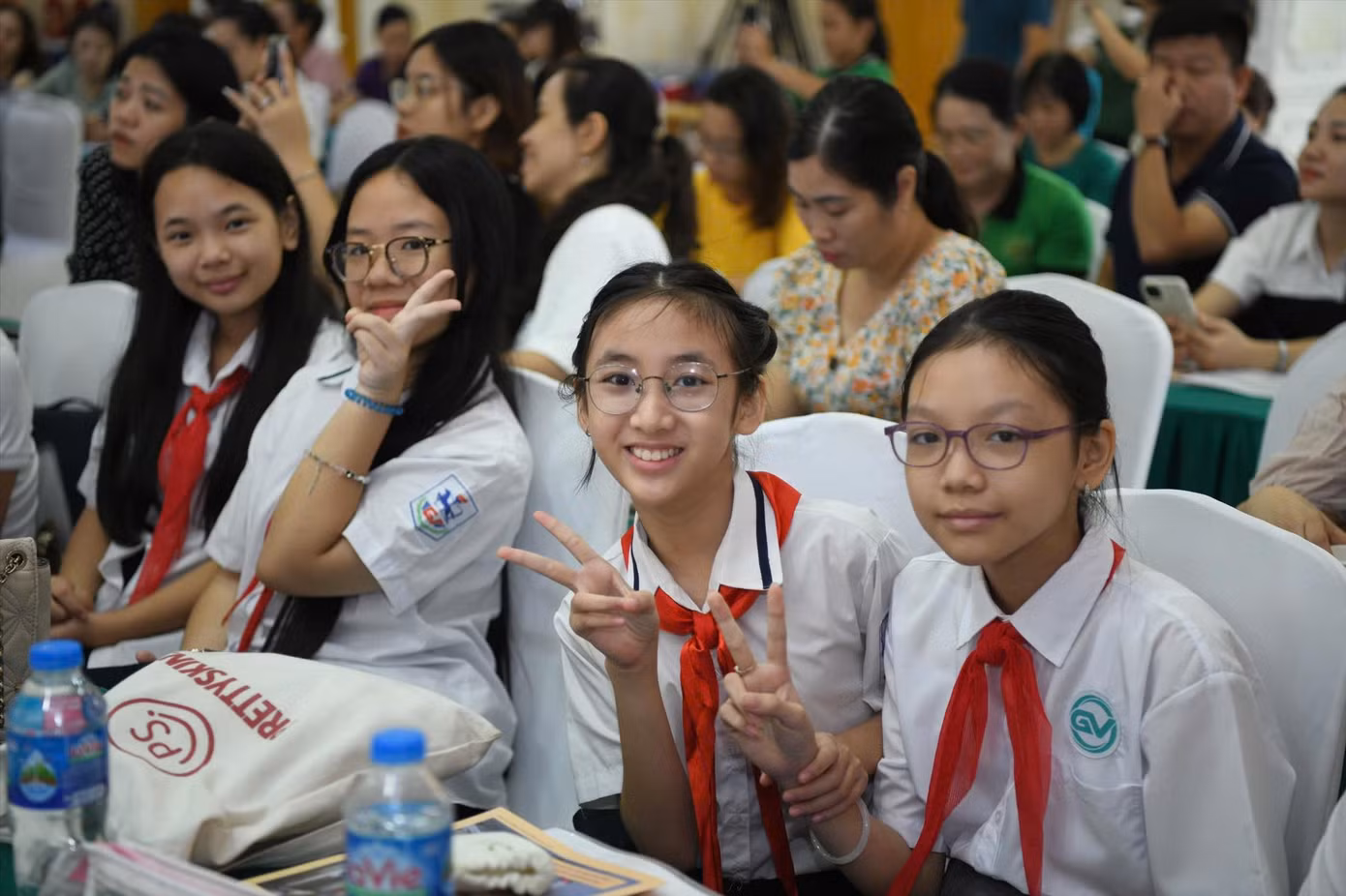 Năm học 2024-2025 học sinh lớp 9 thi tuyển lớp 10 theo chương trình giáo dục phổ thông mới Năm học 2024-2025 học sinh lớp 9 thi tuyển lớp 10 theo chương trình giáo dục phổ thông mới