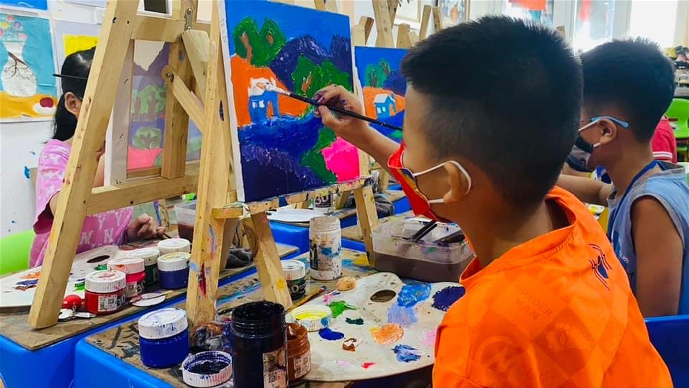 Các nhà quản lý giáo dục khuyến khích cha mẹ tăng cường giáo dục kỹ năng sống cho con Các nhà quản lý giáo dục khuyến khích cha mẹ tăng cường giáo dục kỹ năng sống cho con