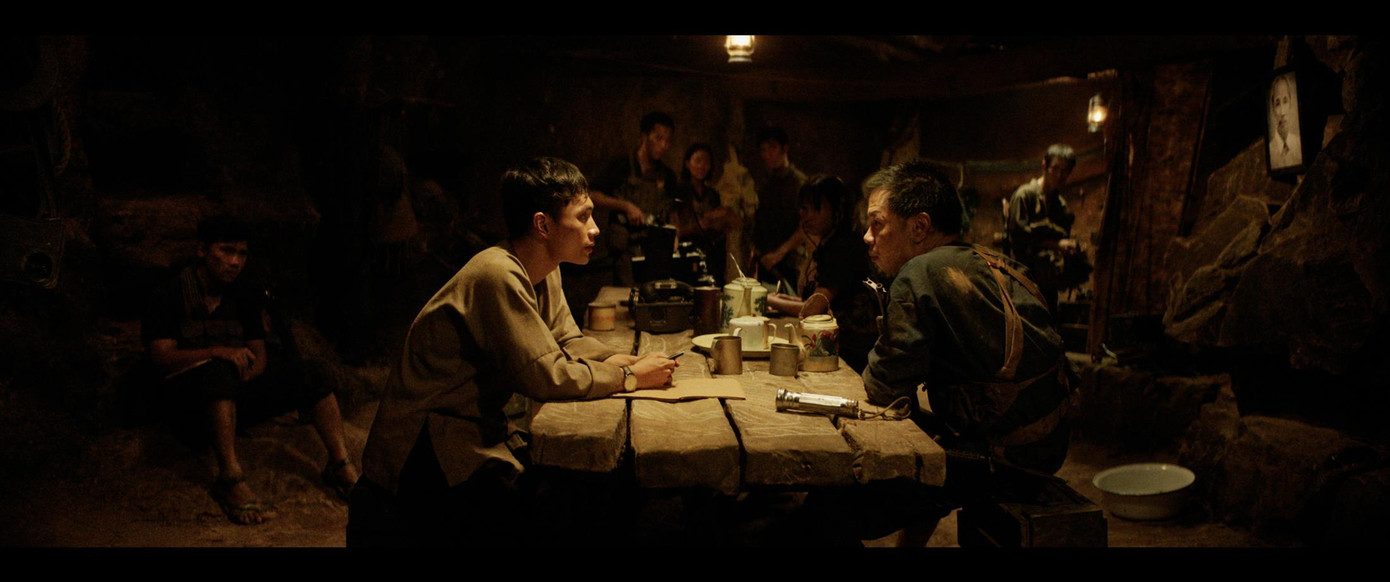 “Địa đạo” từ chối tô hồng lịch sử và né tránh mọi thứ “đẹp hơn sự thật”