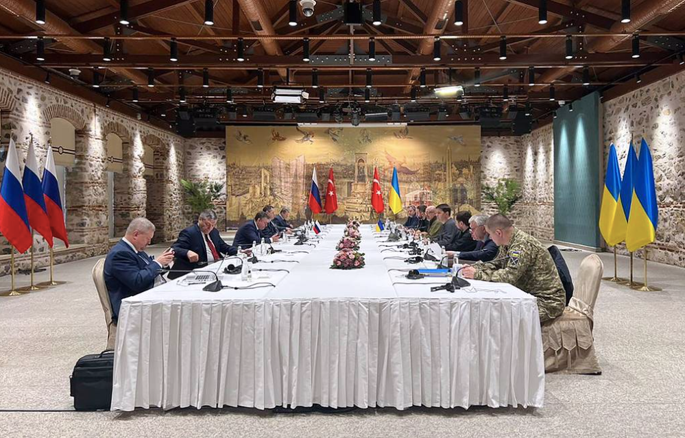 Hai đoàn đàm phán Nga - Ukraine gặp nhau tại Istanbul ngày 29/3 Ảnh: TASS Hai đoàn đàm phán Nga - Ukraine gặp nhau tại Istanbul ngày 29/3 Ảnh: TASS