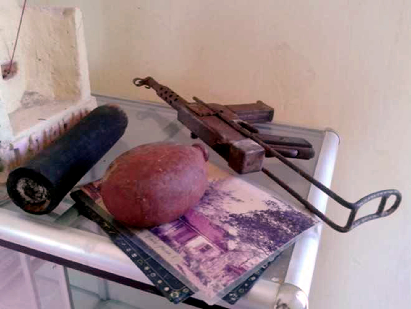 Hai kỷ vật của Phan Đình Giót Hai kỷ vật của Phan Đình Giót