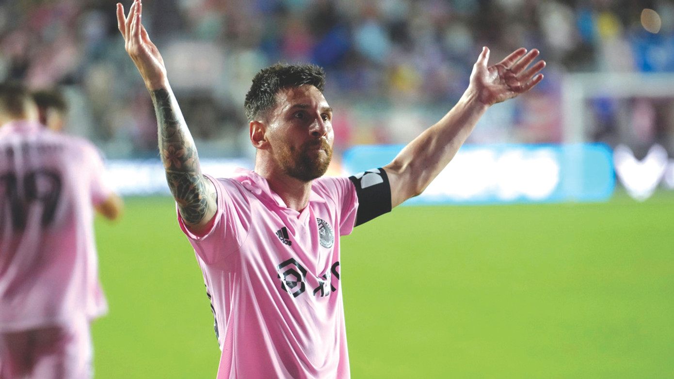 Messi kiến tạo 1 bàn và ghi 1 bàn giúp đội nhà thắng 3-2