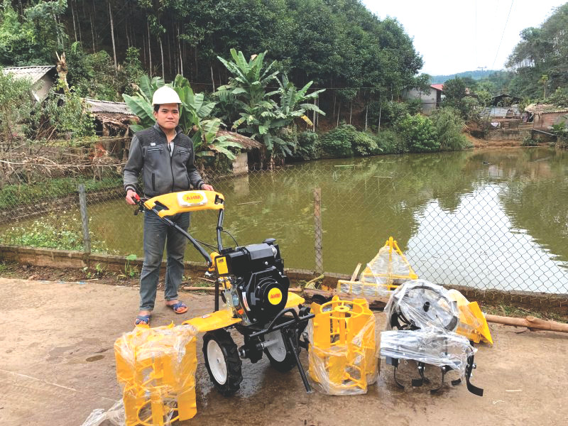 Chiếc máy nông nghiệp đa năng của Tạ Đình Huy đưa đến tay người tiêu dùng