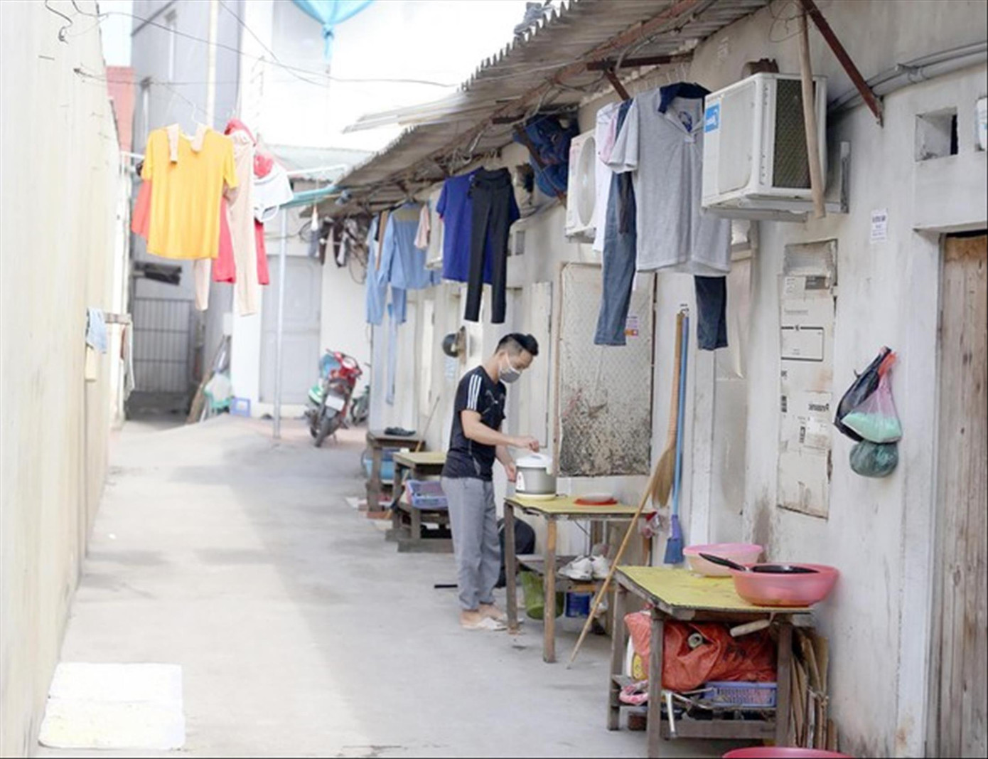 Bộ LĐ-TB&amp;XH xin trả lại hơn 2.800 tỷ đồng tiền hỗ trợ thuê nhà trọ cho công nhân (Ảnh: ĐQ).