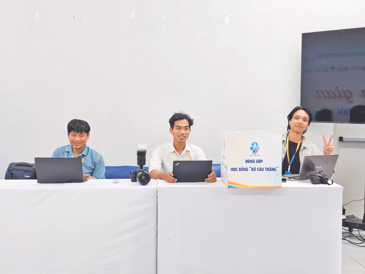 Đồng hành cùng PV Văn Tiệp, Ngô Tùng tại Đại hội Hội Sinh viên