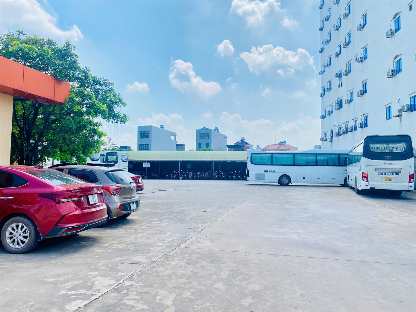 Bến xe khách huyện Tân Yên ( Bắc Giang) Ảnh: Nguyễn Thắng