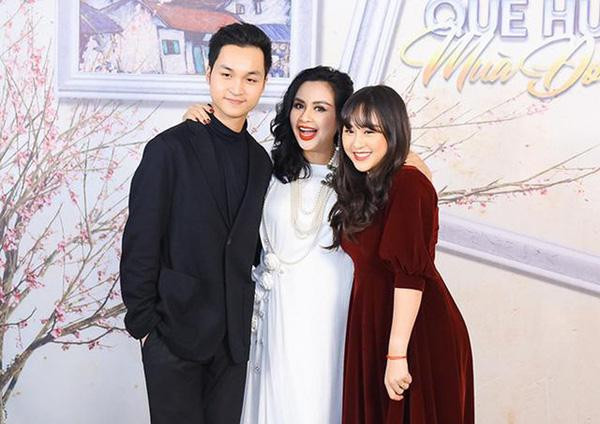 NSƯT Thanh Lam và các con